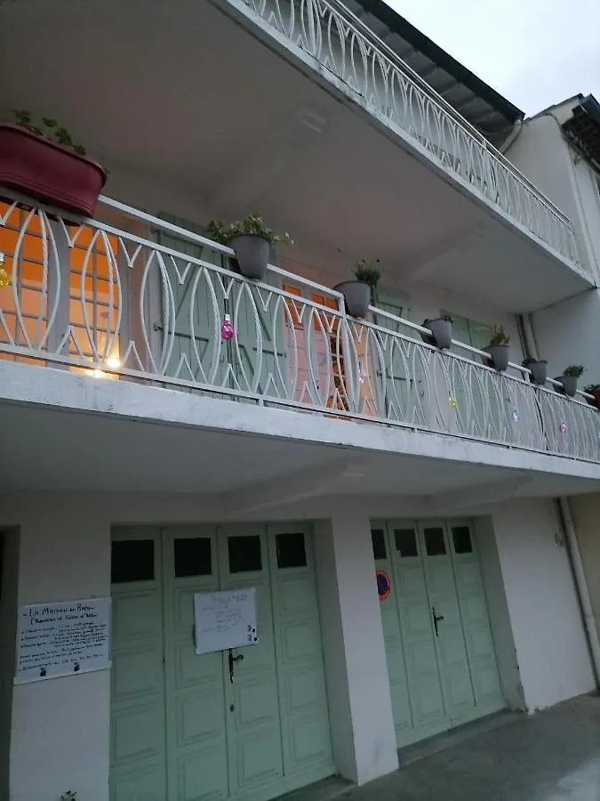 La Maison De Raph Villeneuve-dʼOlmes